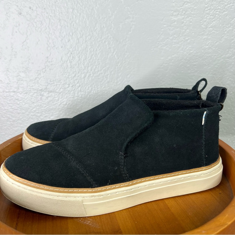 EUC Toms Black Suede Paxton Bootie Sneaker Slip On Sz 8
